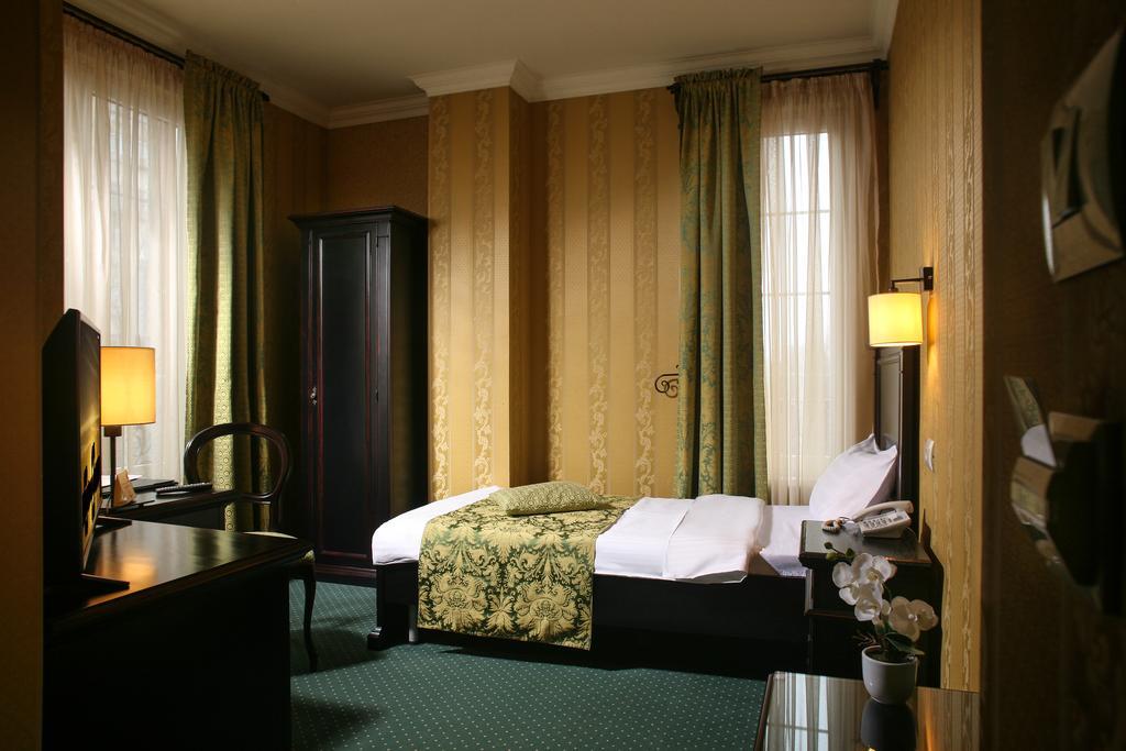 Hotel Novera Timisoara Room photo